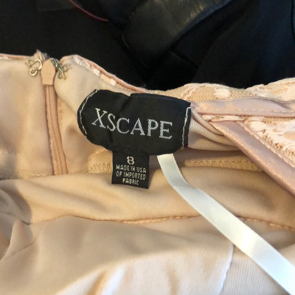 Xscape gown - Picture 6 of 7